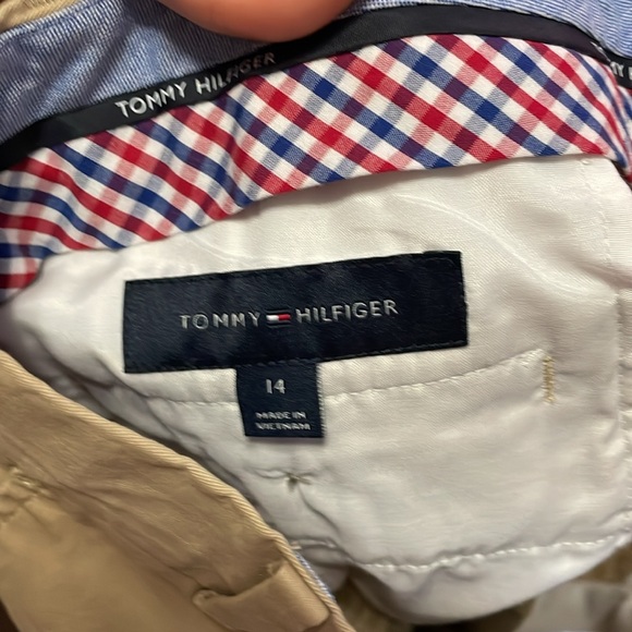 Boys Tommy Hilfiger slacks size 14 worn once - Picture 3 of 3